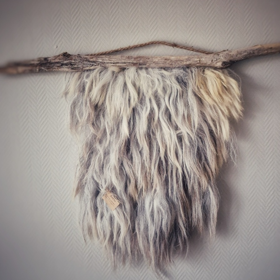Wanddecoratie | BoDu Workshops Schapenvachtvilten